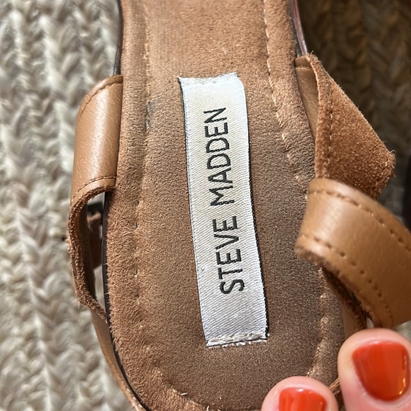 Steve Madden Platform Strappy Heel - Picture 4 of 4